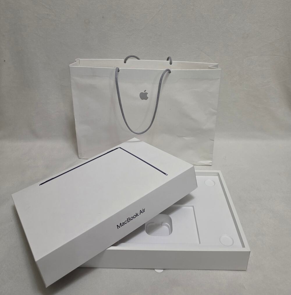 Original Apple MacBook Air 13" M3 Box + Retail Shopping Bag ONLY - 16GB/1TB